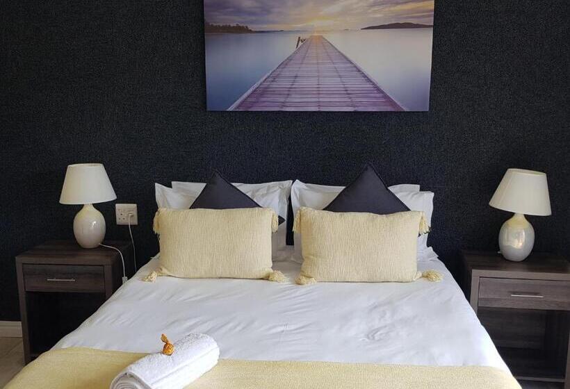 ビジネスルーム, Reef View Bnb