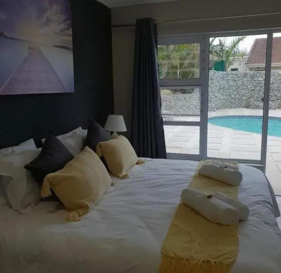 اتاق لوکس با تخت بزرگ, Reef View Bnb