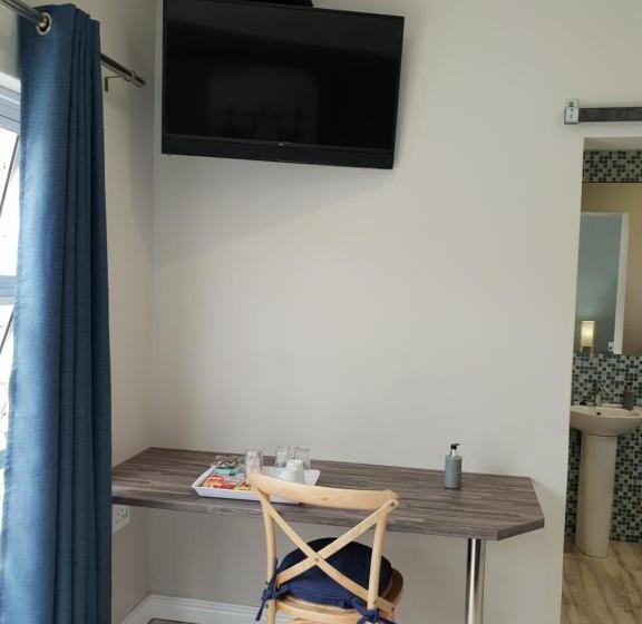 デラックスルーム, Reef View Bnb