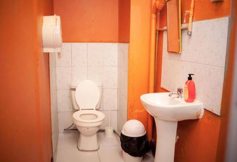 Номер Стандарт Совместная Ванная, Ugarte Street