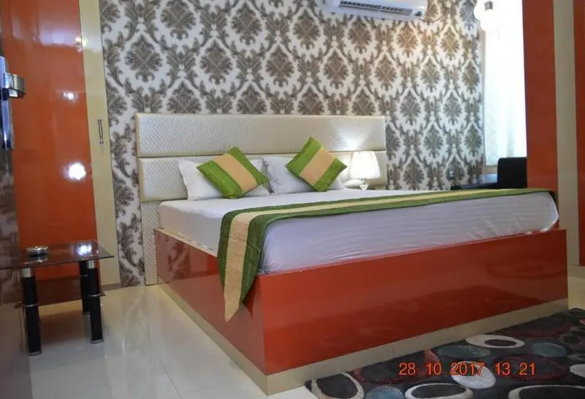 Deluxe-huone, Biswanath
