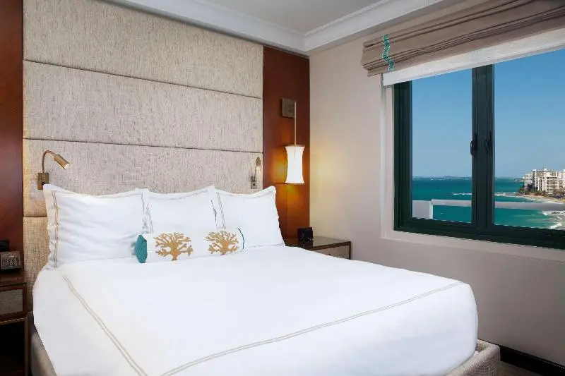 デラックスルーム, Golden Tulip Essential Makassar