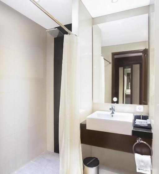 Номер Deluxe, Grand Rohan Jogja