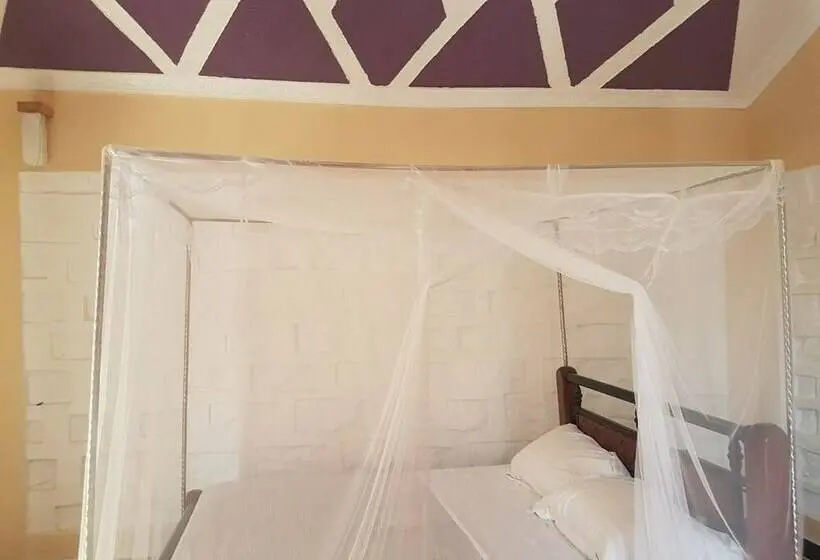 اتاق استاندارد, Sanfields Lodwar Camp