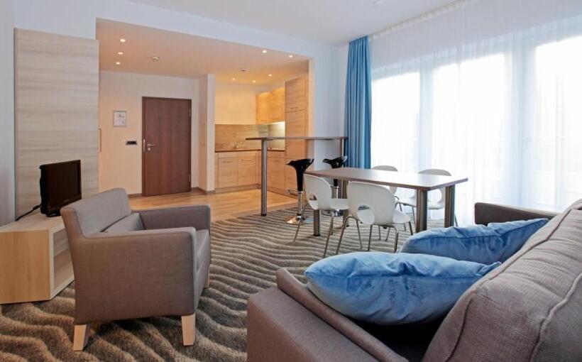 标准工作室, Schelf Gmbh & Co. Kg