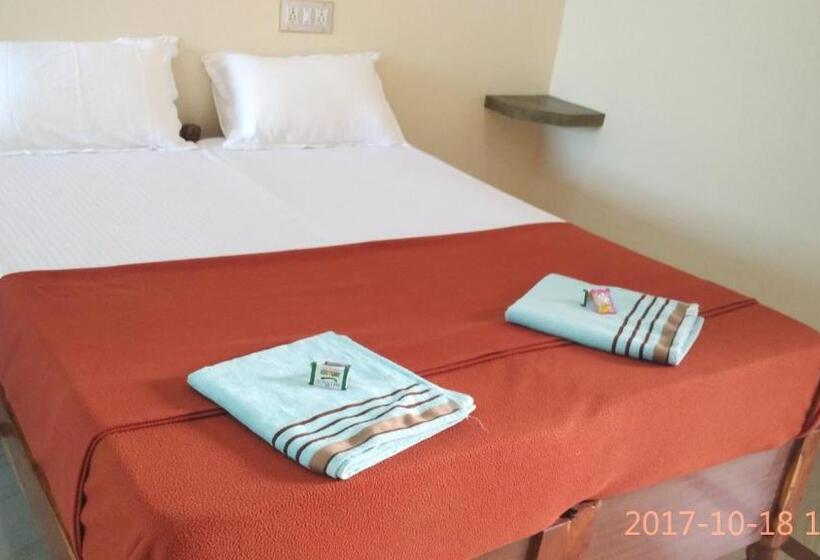 Habitació Estàndard, Varsha Hampi