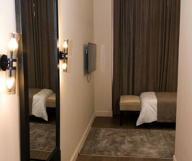 Cameră Standard Individuală, Madison