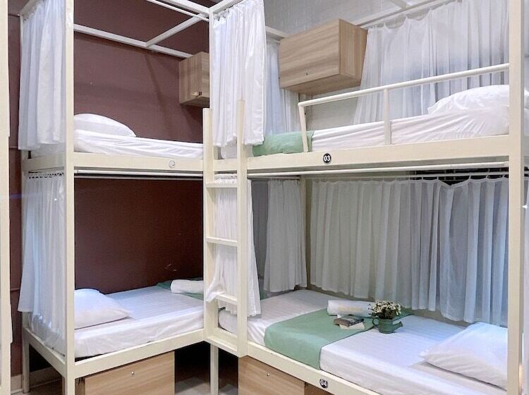 تختخواب در اتاق مشترک, Amy 2 Hostel Hue