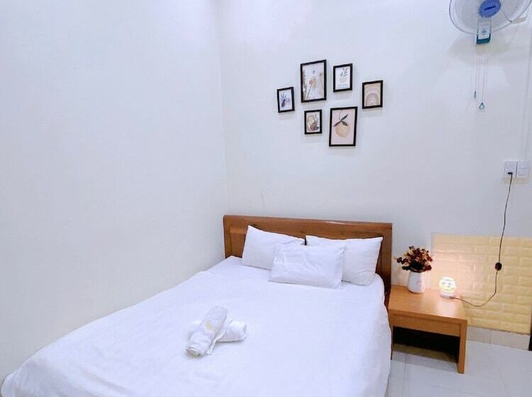 اتاق استاندارد, Amy 2 Hostel Hue