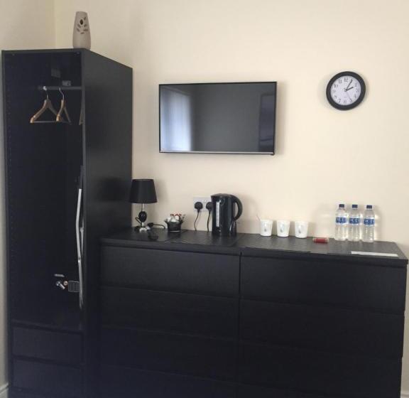 Quarto Triplo Deluxe, Citi North