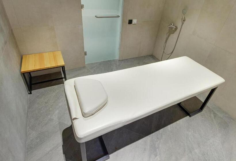 آپارتمان سوپریور 1 خوابه, Eleven Hotel And Hall