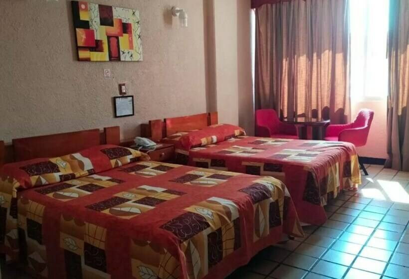 스탠다드 룸, Cabildos