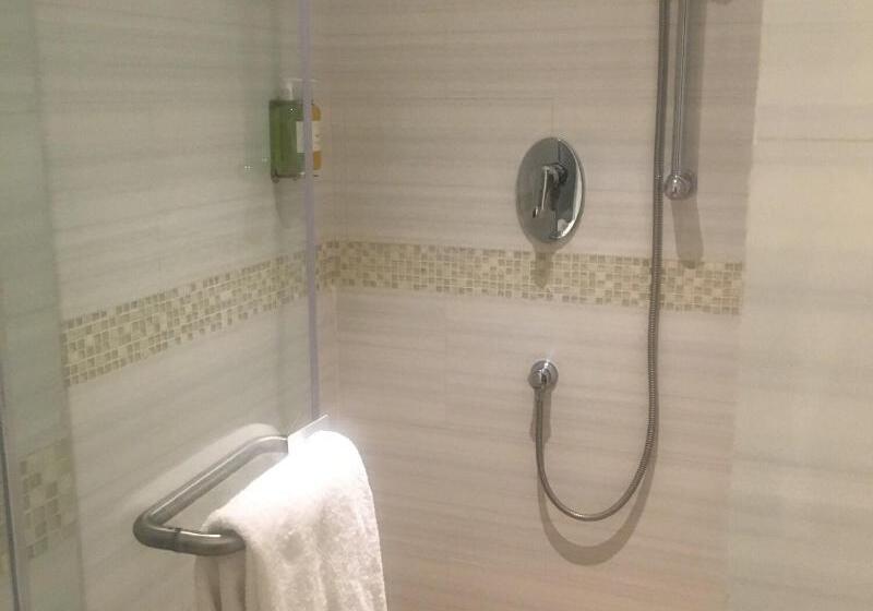 Номер Deluxe, Fairfield By Marriott Visakhapatnam