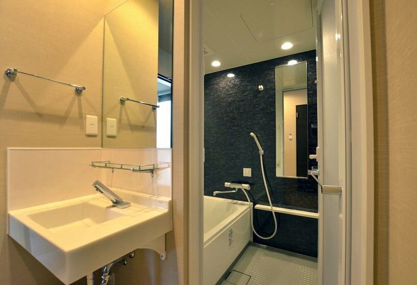 غرفة قياسية, Kikitsu Station