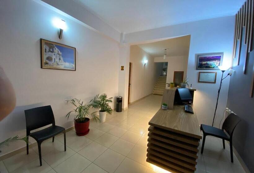 جناح عائلي, Metali