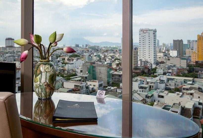 سوئیت با چشم‌انداز رودخانه, Mitisa Hotel Da Nang   Near Dragon Bridge