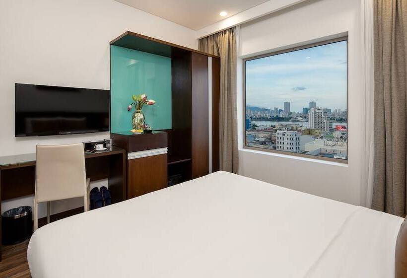 اتاق لوکس با چشم‌انداز شهر, Mitisa Hotel Da Nang   Near Dragon Bridge