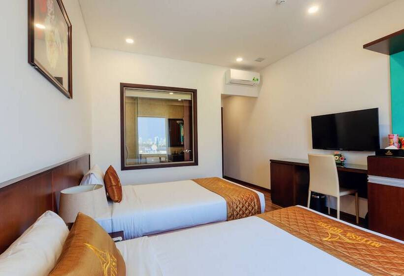 اتاق لوکس با چشمانداز شهر, Mitisa Hotel Da Nang   Near Dragon Bridge