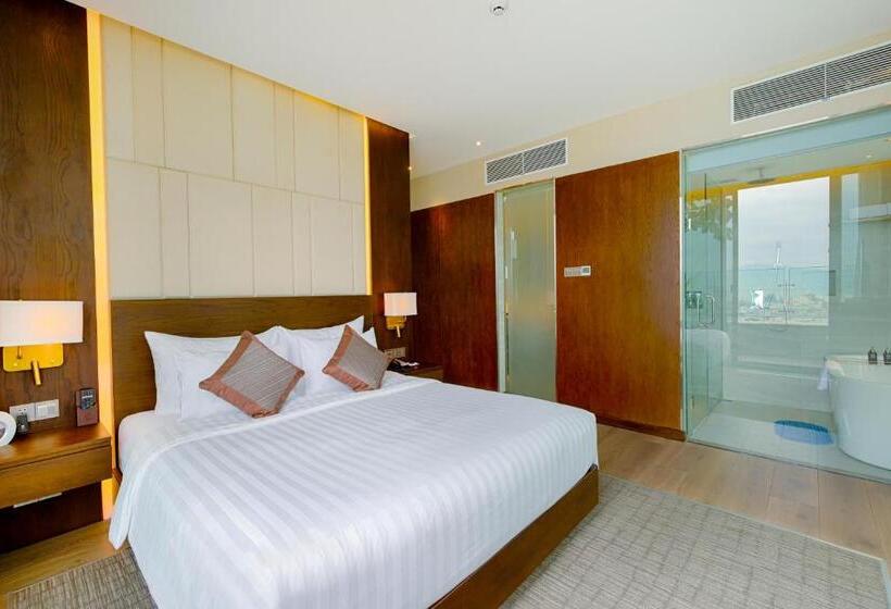 سوئیت با تخت بزرگ, New Orient Hotel Da Nang