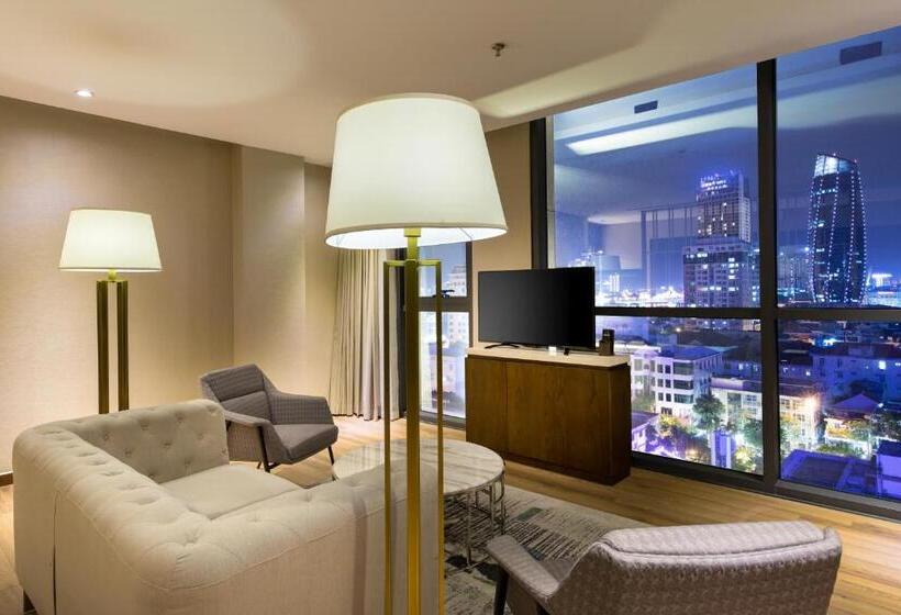 آپارتمان 2 خوابه, New Orient Hotel Da Nang