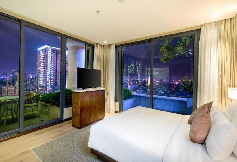 سوئیت با بالکن, New Orient Hotel Da Nang