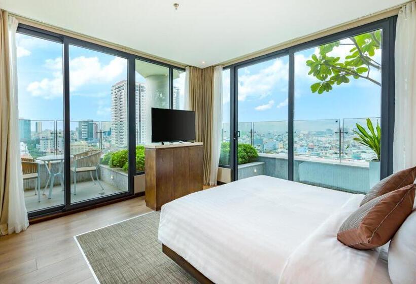سوئیت با بالکن, New Orient Hotel Da Nang