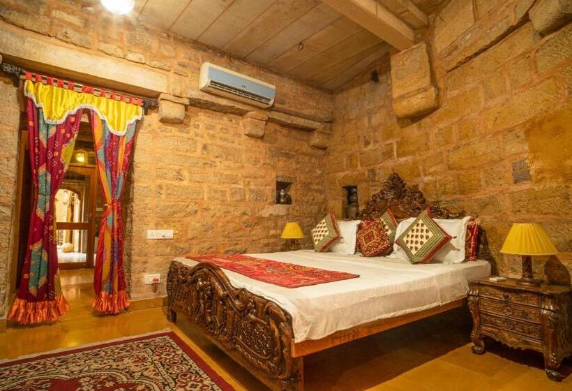 디럭스 전망 룸, Rajmandir