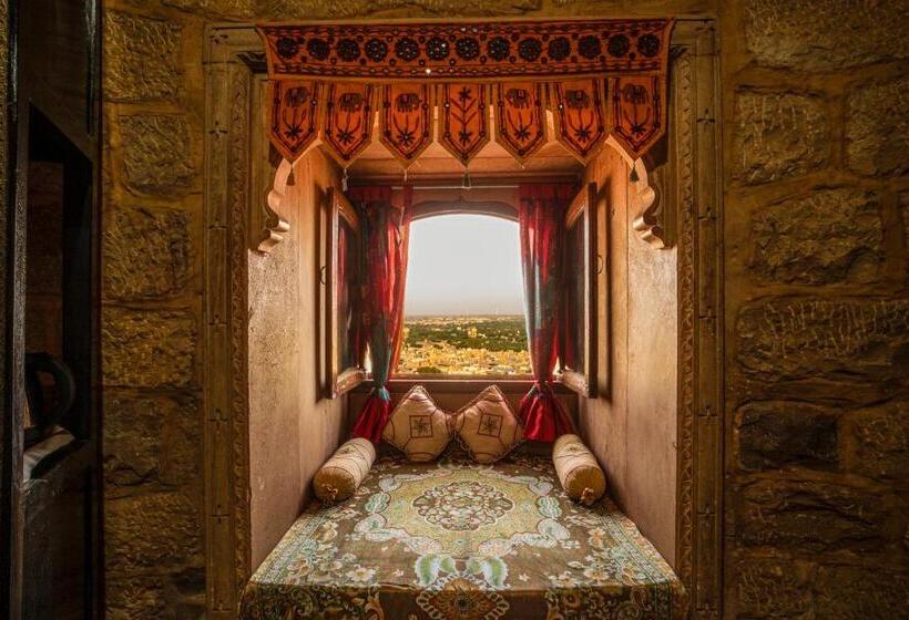 디럭스 전망 룸, Rajmandir