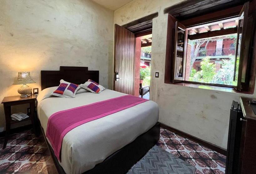 سوییت لوکس, Siglo Xvii Art Gallery