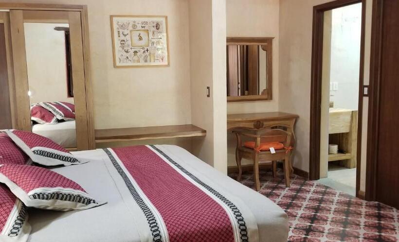 سوییت لوکس, Siglo Xvii Art Gallery