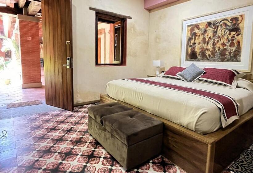 سوییت لوکس, Siglo Xvii Art Gallery