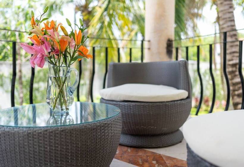 ジュニアスイート, Villa Palmeras