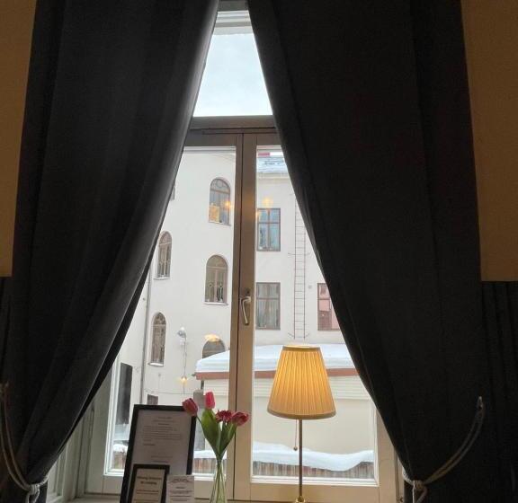 Номер Стандарт, Lilla Hotellet