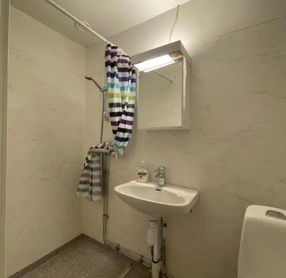 Standard Yhden Hengen Huone, Lilla Hotellet