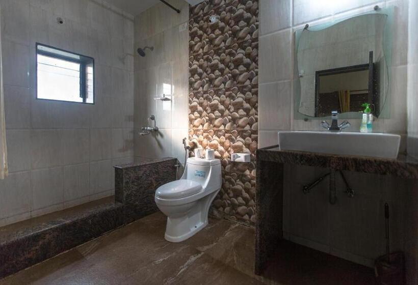 共用房间的床, Moustache Goa Cowork Hostel