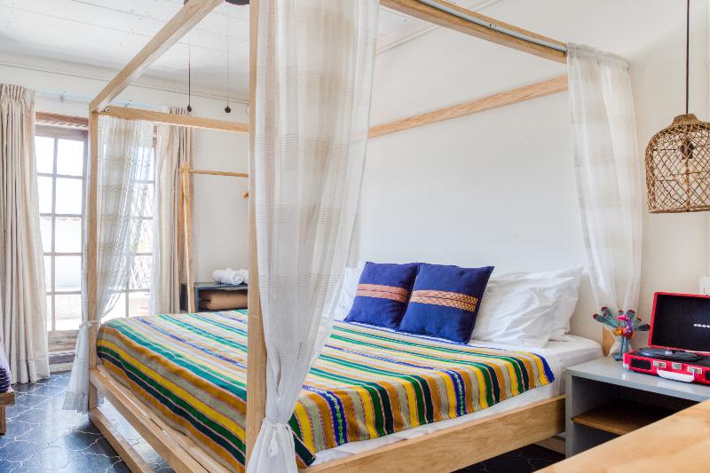 اتاق لوکس, Socialtel Antigua Formerly Selina Antigua