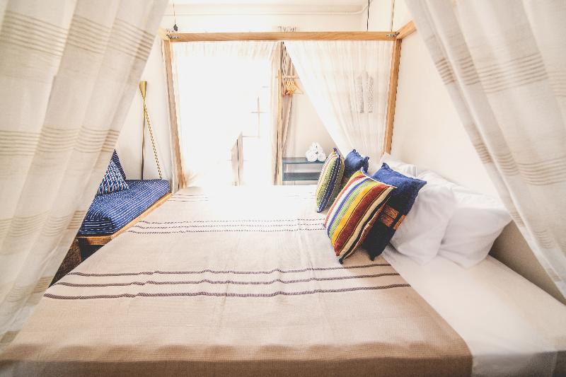 اتاق لوکس, Socialtel Antigua Formerly Selina Antigua