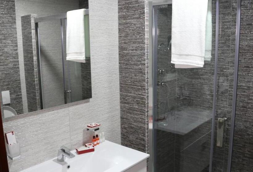 اتاق استاندارد, Admiral