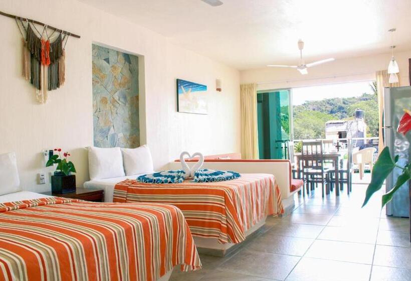 Полулюкс с Балконом, Aurora Resort