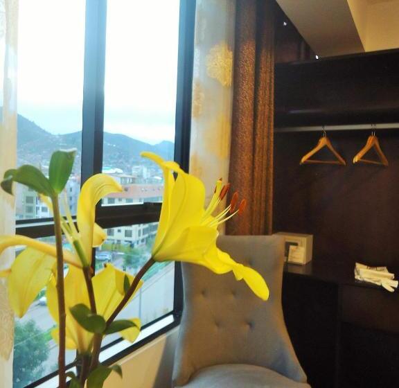 جناح, San Francisco Cusco