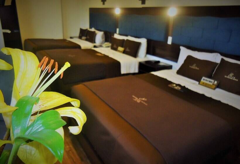 غرفة قياسية ثلاثية, San Francisco Cusco