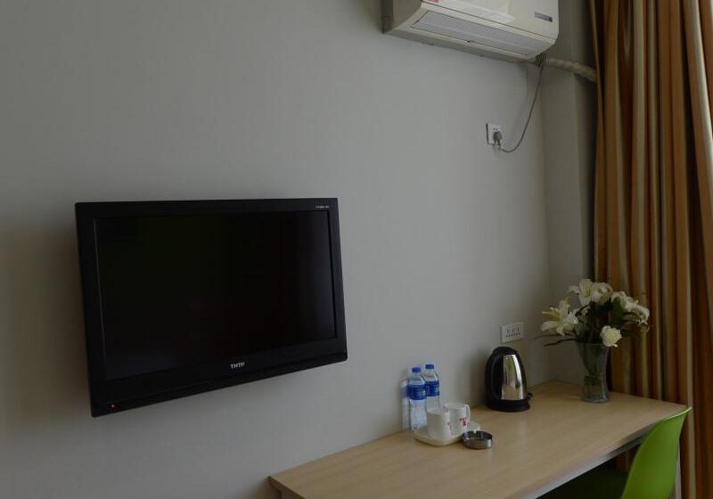 חדר סטנדרט, Shell Shenyang Medical University Four Courtyard North Tower Railway Station