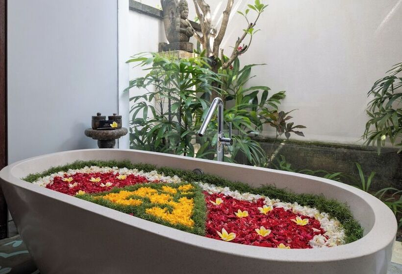 Lakosztály, The Alantara Sanur