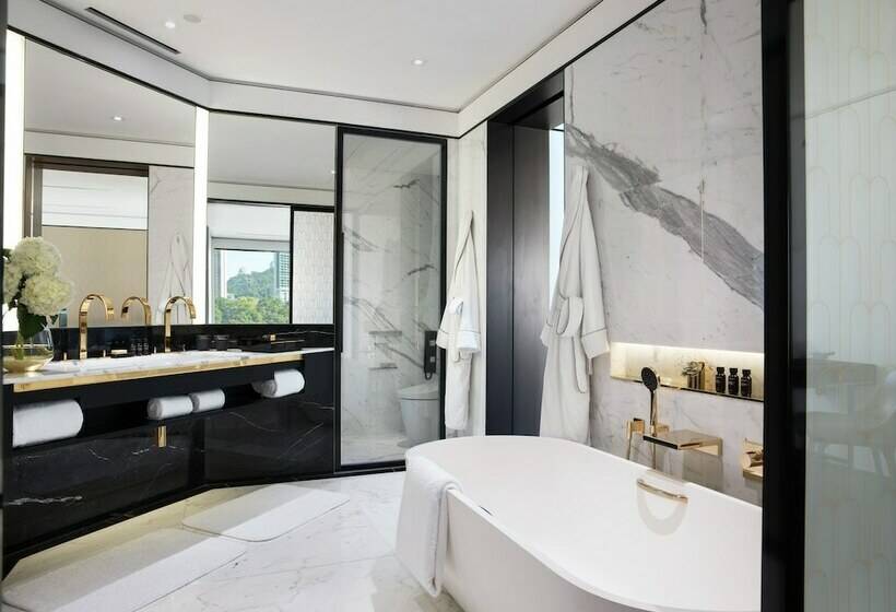 سوییت, The Murray, Hong Kong, A Niccolo