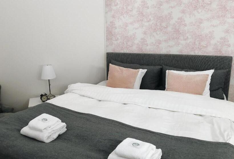 חדר דלוקס, Spirans Rum Och Logi