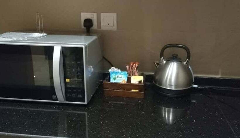 سوئیت ریاست جمهوری 2 خوابه, Bristol Palace