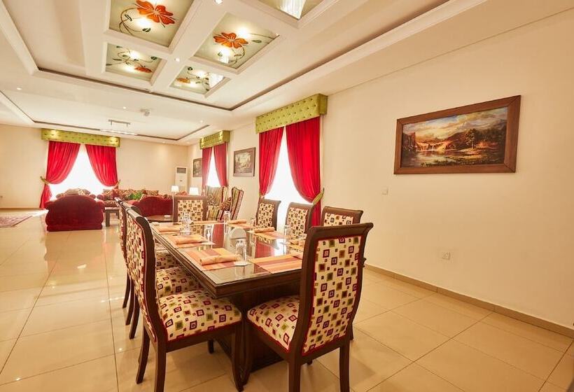 سوئیت ریاست جمهوری 2 خوابه, Bristol Palace