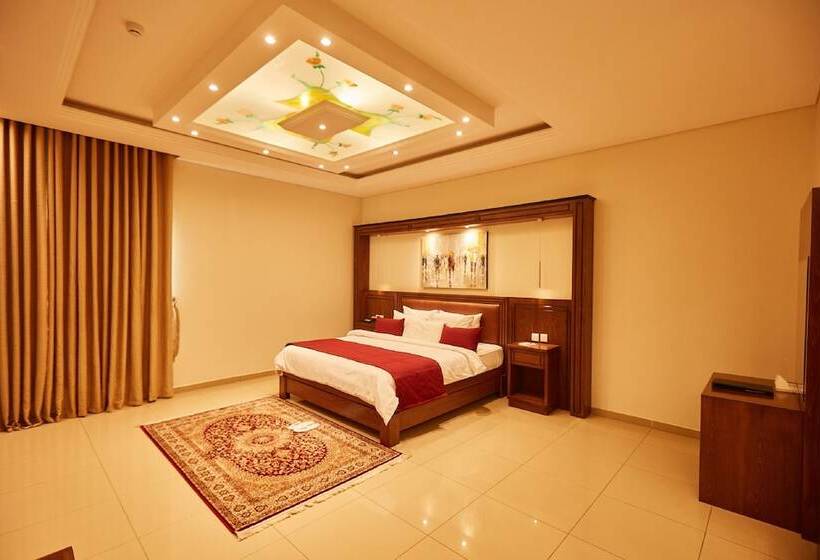 سوئیت ریاست جمهوری 2 خوابه, Bristol Palace