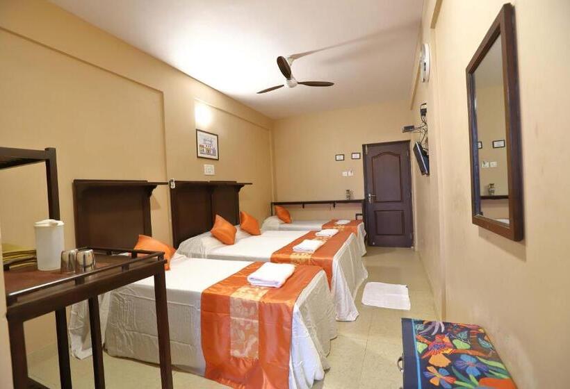 חדר סטנדרט לארבעה, Dimar Beach