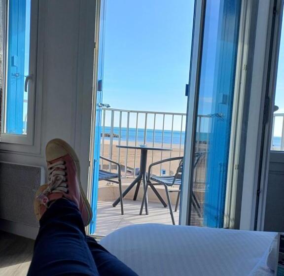 غرفة كومفورت, Hôtel De La Mer